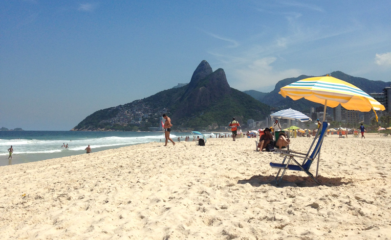 Praia de Ipanema, uma das mais badaladas do Rio de Janeiro